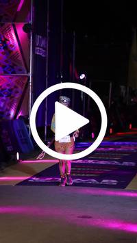 BIB:  <button type="button" onclick="openModal(27763568)" class="btn btn-primary btn-sm float-right" data-toggle="modal" data-target=".modal-high-quality">
                <i class="fa fa-download"></i> Download
                </button>